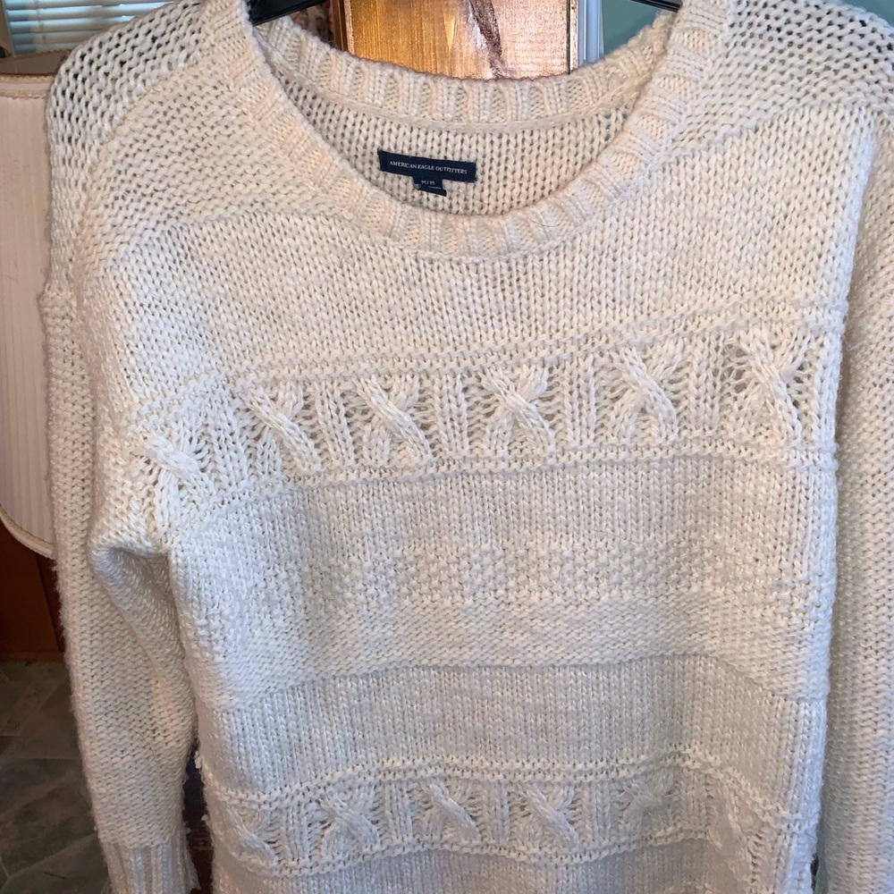 American Eagle sweater